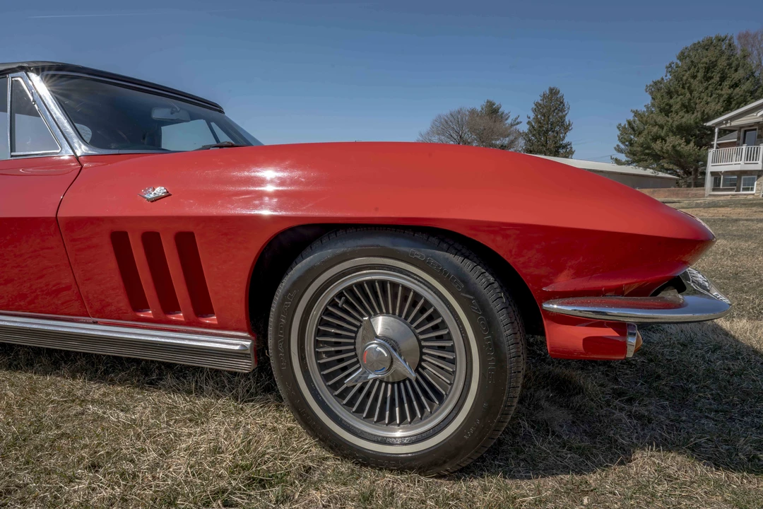 1966 Chevrolet Corvette C2 - Image 30 of 31
