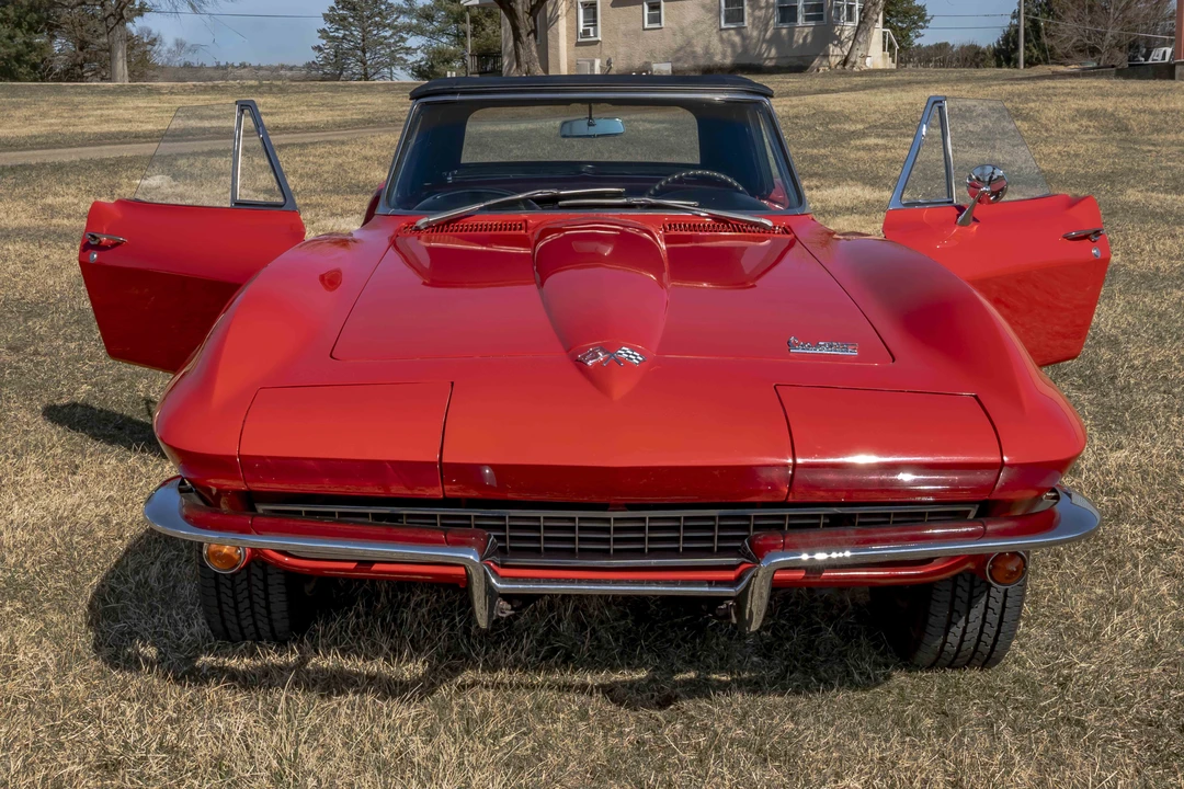 1966 Chevrolet Corvette C2 - Image 13 of 31