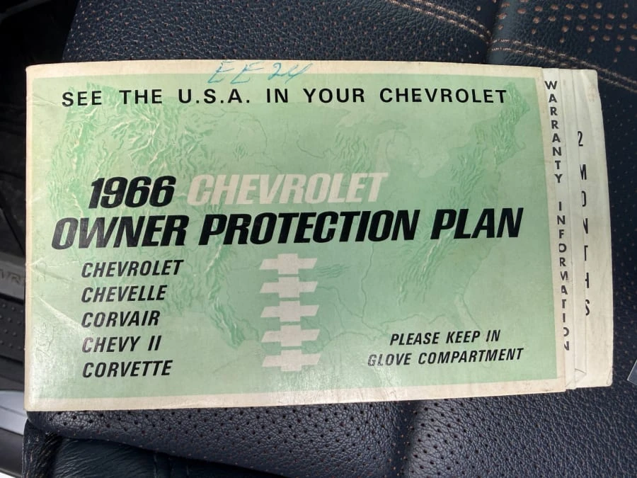 1966 Chevrolet Corvette C2 - Image 10 of 11