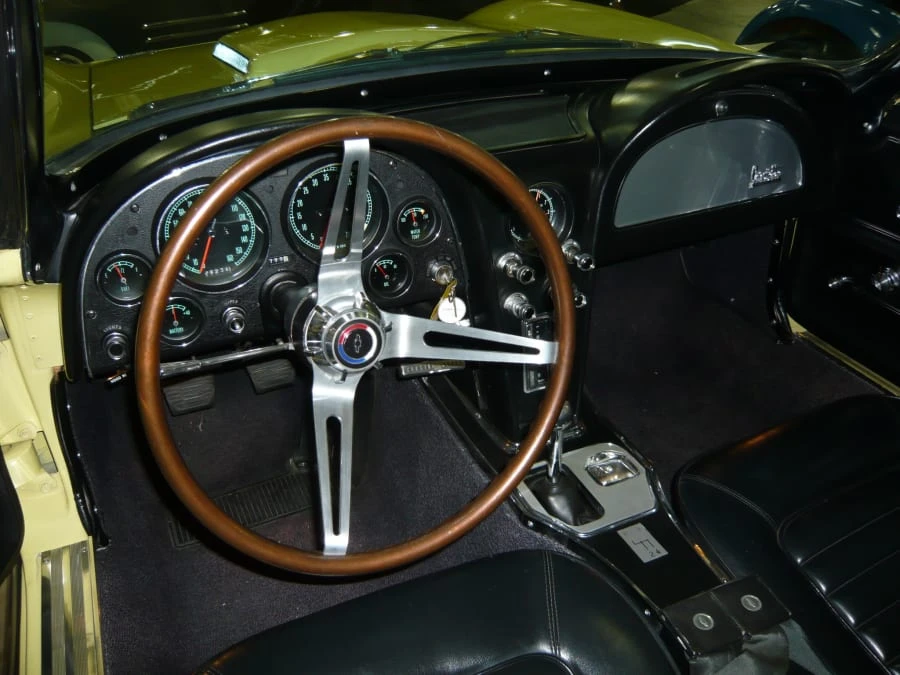 1966 Chevrolet Corvette C2 - Image 7 of 19