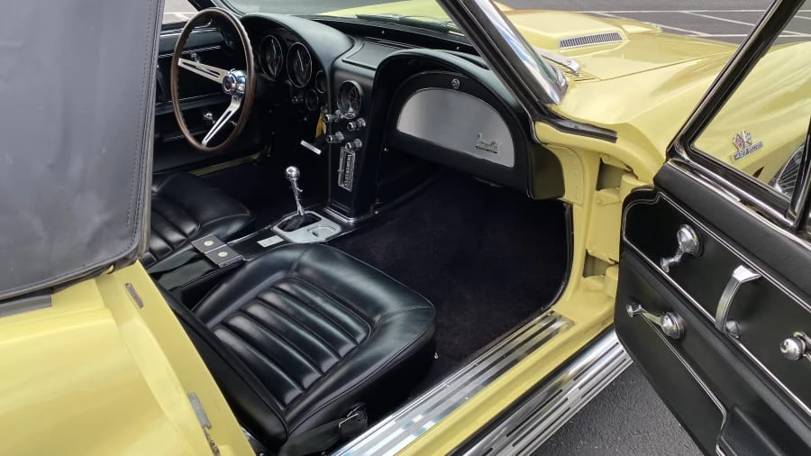 1966 Chevrolet Corvette C2 - Image 14 of 22