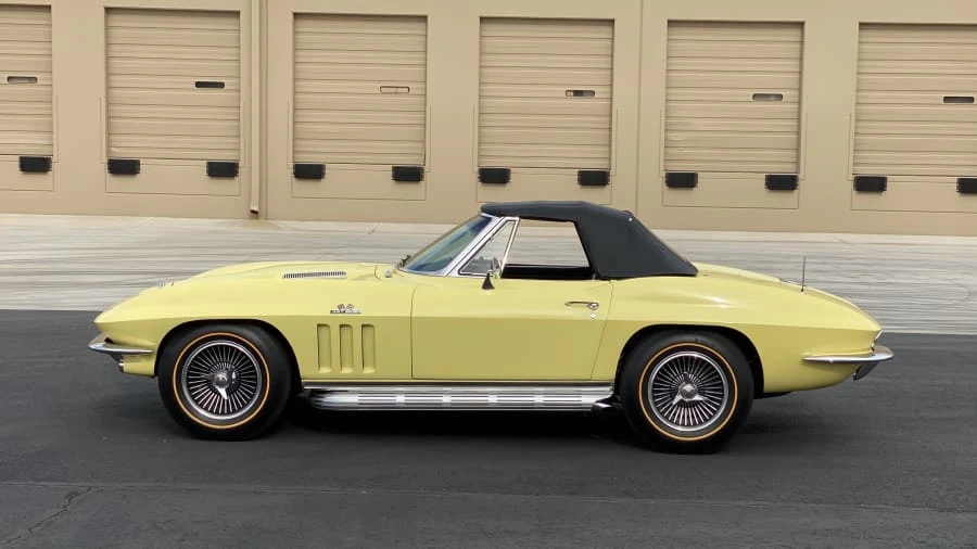 1966 Chevrolet Corvette C2 - Image 2 of 22
