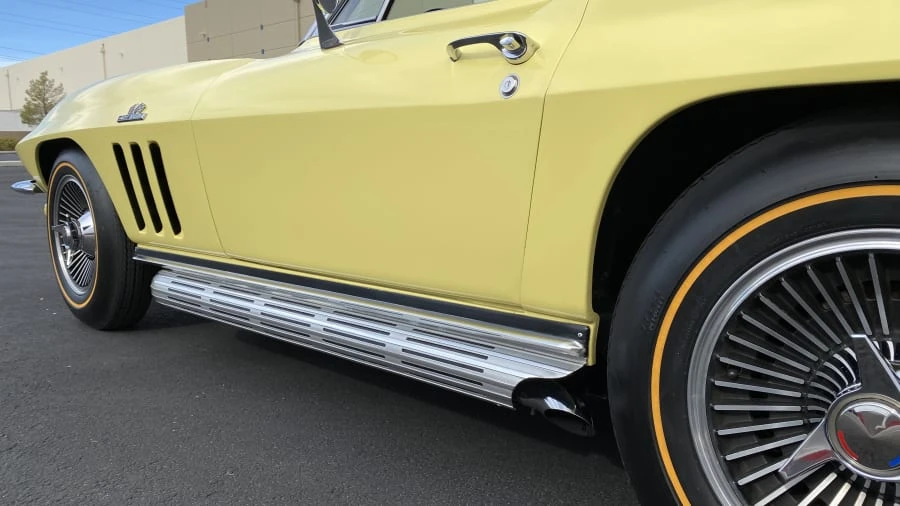 1966 Chevrolet Corvette C2 - Image 19 of 22