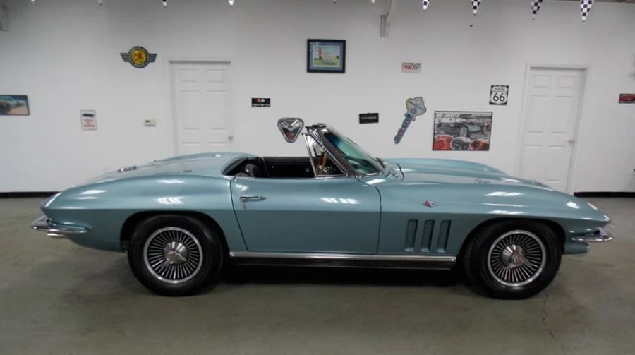 1966 Chevrolet Corvette C2 - Image 2 of 12