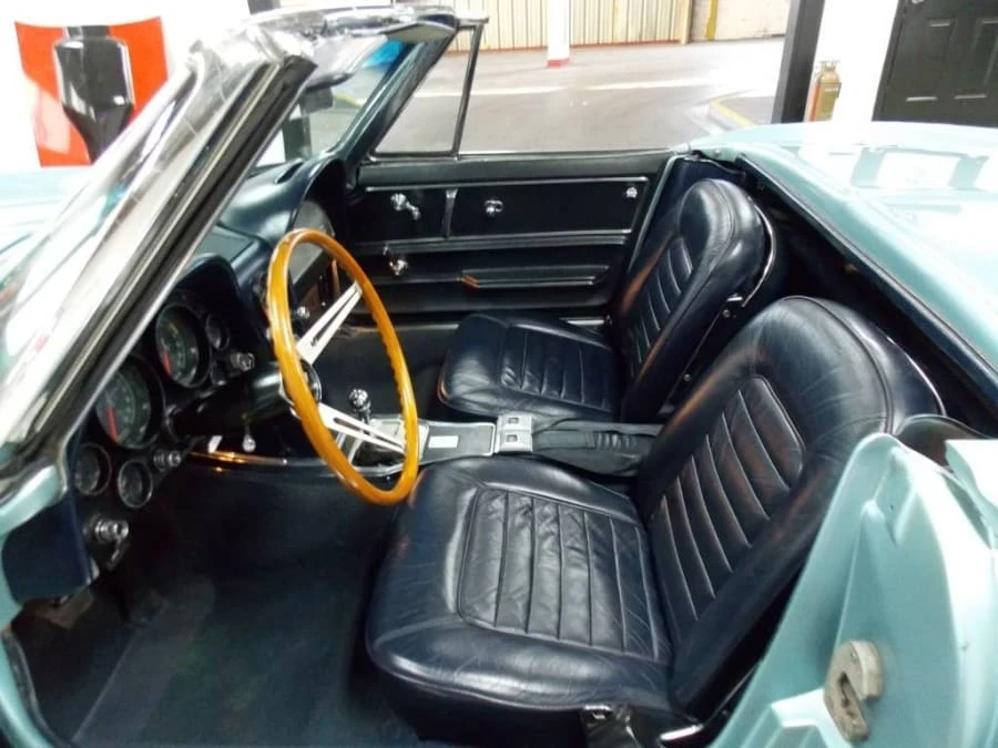 1966 Chevrolet Corvette C2 - Image 4 of 12