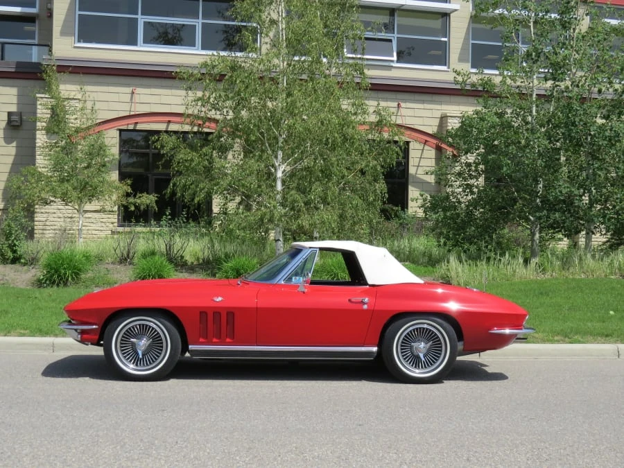 1966 Chevrolet Corvette C2 - Image 2 of 12
