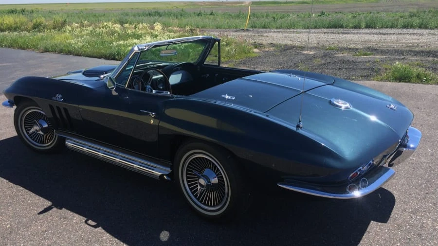 1966 Chevrolet Corvette C2 - Image 2 of 10