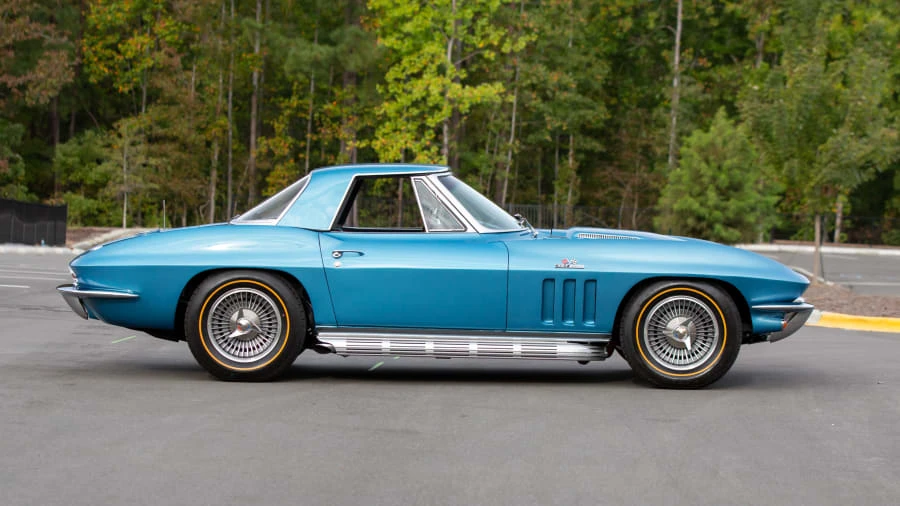 1966 Chevrolet Corvette C2 - Image 2 of 21