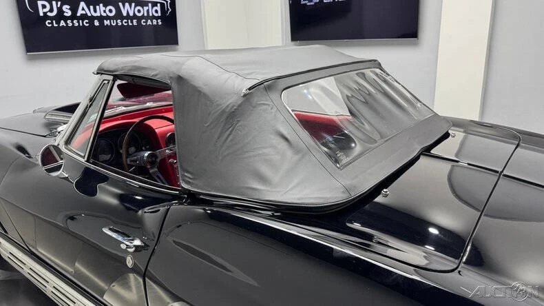 1966 Chevrolet Corvette C2 - Image 23 of 24