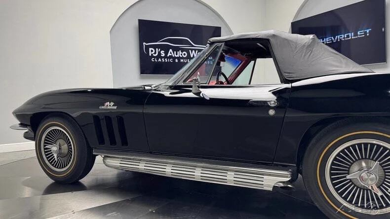 1966 Chevrolet Corvette C2 - Image 24 of 24