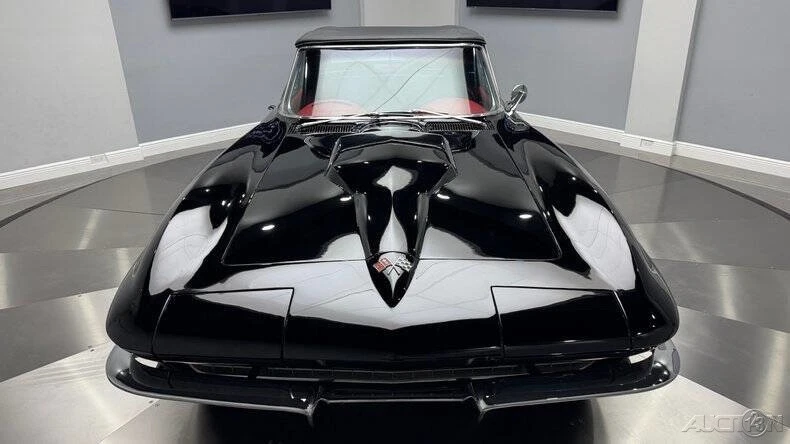 1966 Chevrolet Corvette C2 - Image 9 of 24