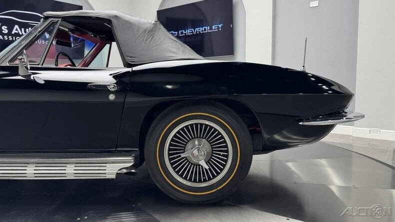 1966 Chevrolet Corvette C2 - Image 22 of 24