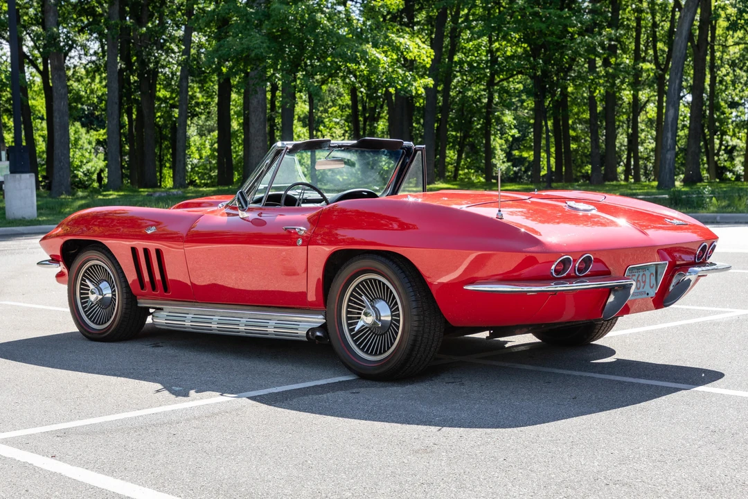 1966 Chevrolet Corvette C2 - Image 4 of 31