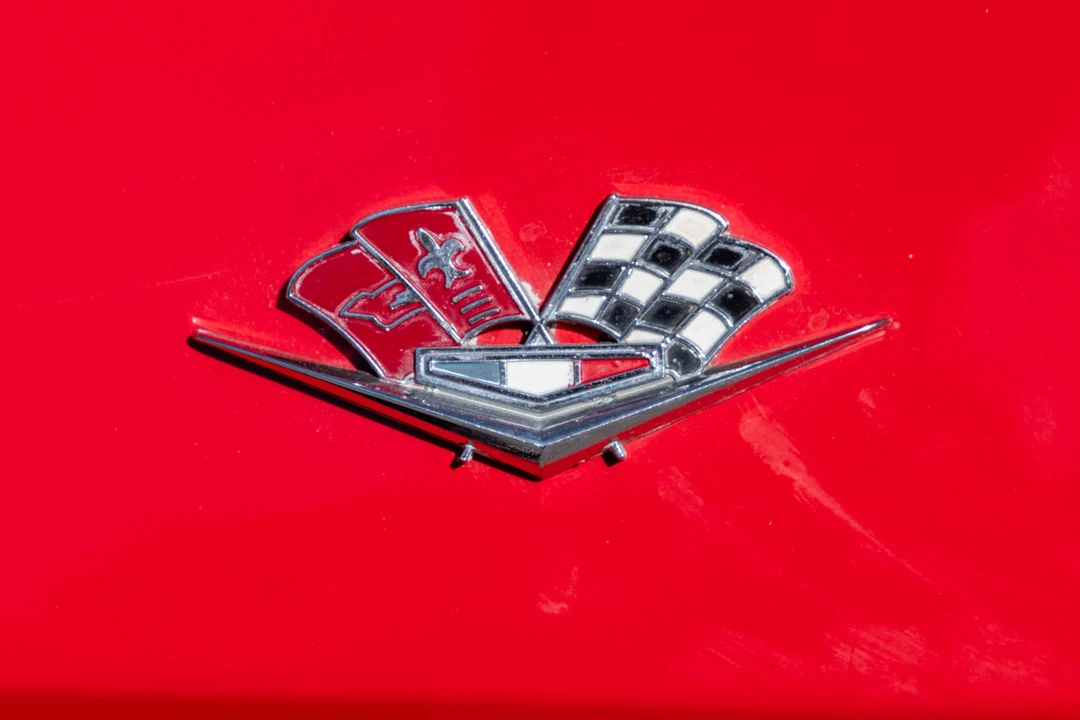 1966 Chevrolet Corvette C2 - Image 18 of 31