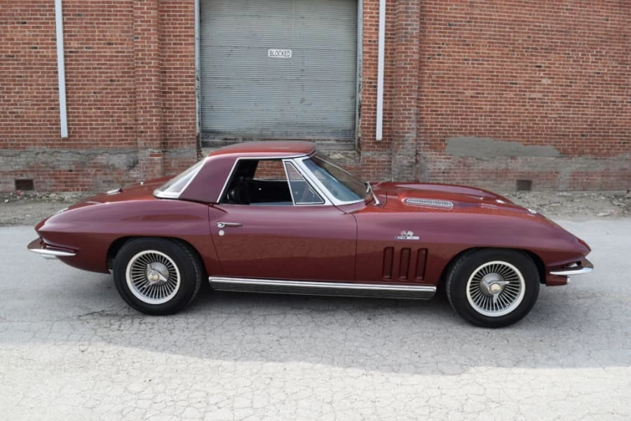 1966 Chevrolet Corvette C2 - Image 12 of 13