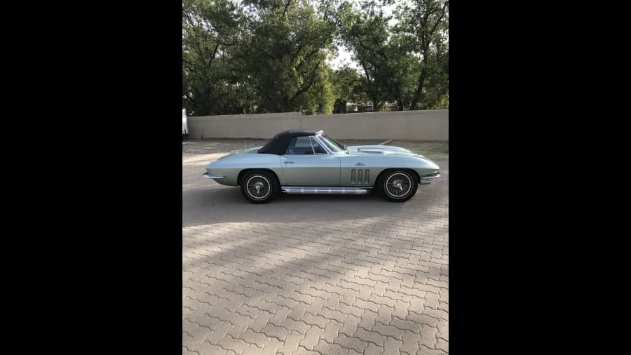 1966 Chevrolet Corvette C2 - Image 2 of 12