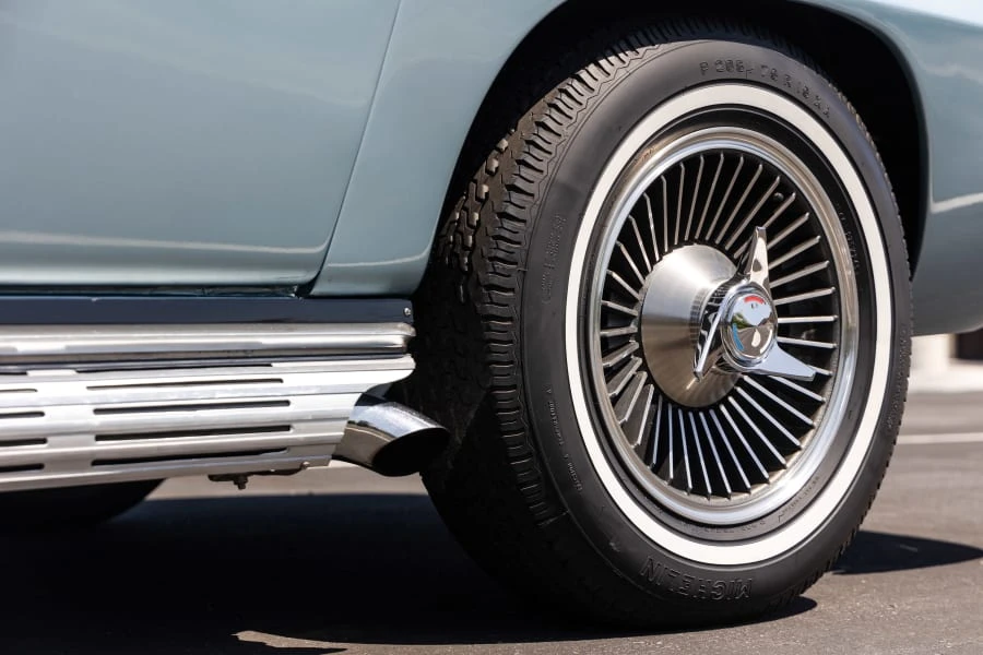1966 Chevrolet Corvette C2 - Image 7 of 31