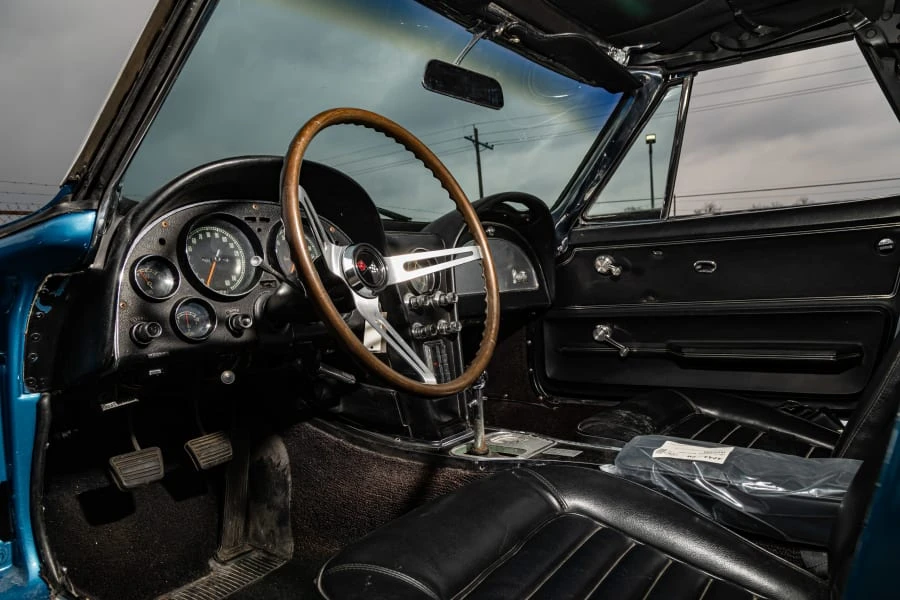 1966 Chevrolet Corvette C2 - Image 29 of 31