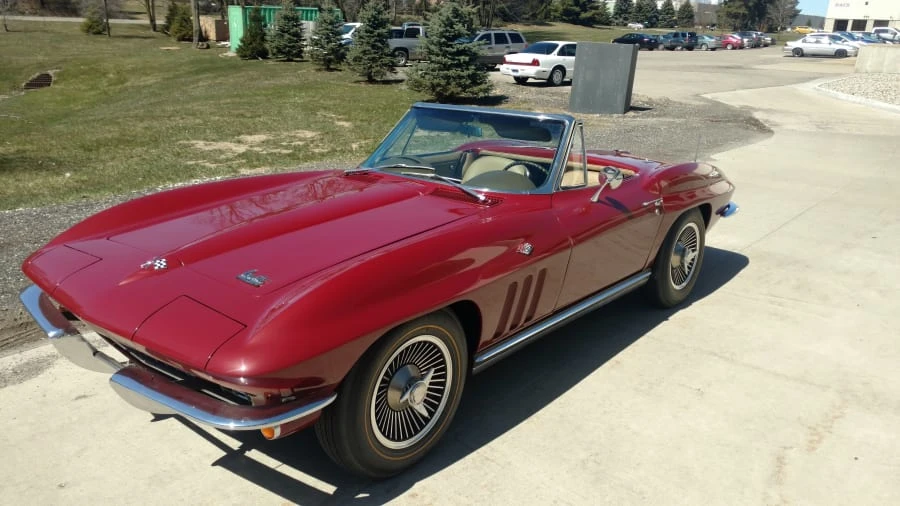 1966 Chevrolet Corvette C2 - Image 9 of 12