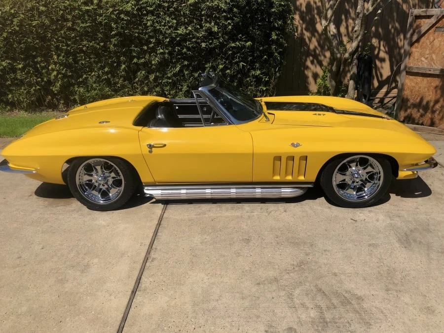 1966 Chevrolet Corvette C2 - Image 2 of 12