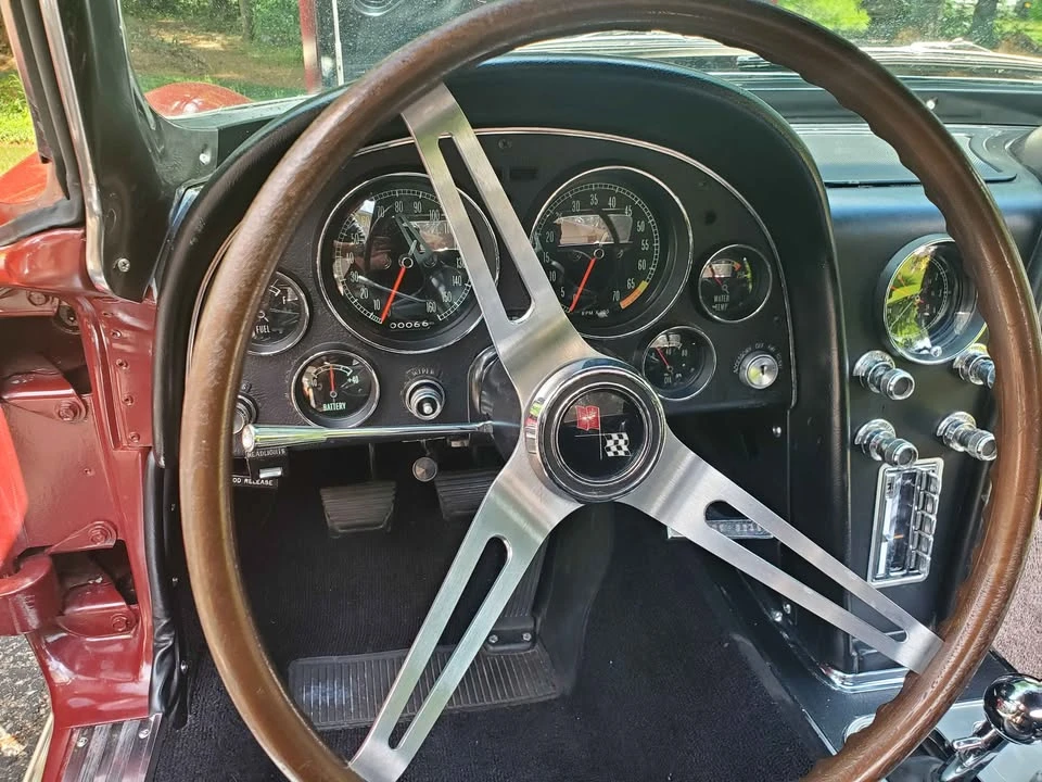 1966 Chevrolet Corvette C2 - Image 4 of 4