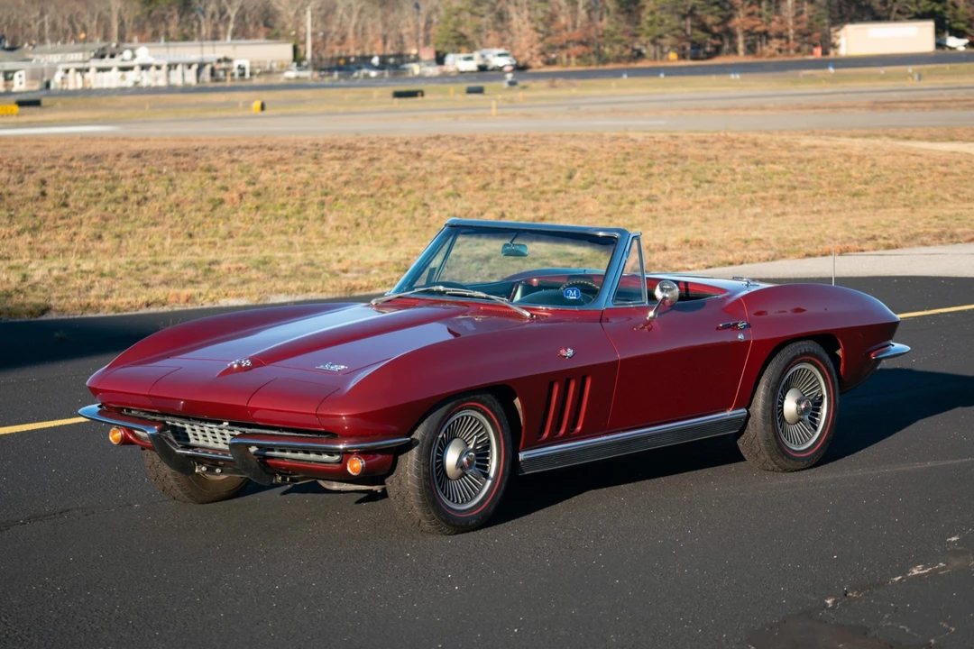 1966 Chevrolet Corvette C2 - Image 1 of 31