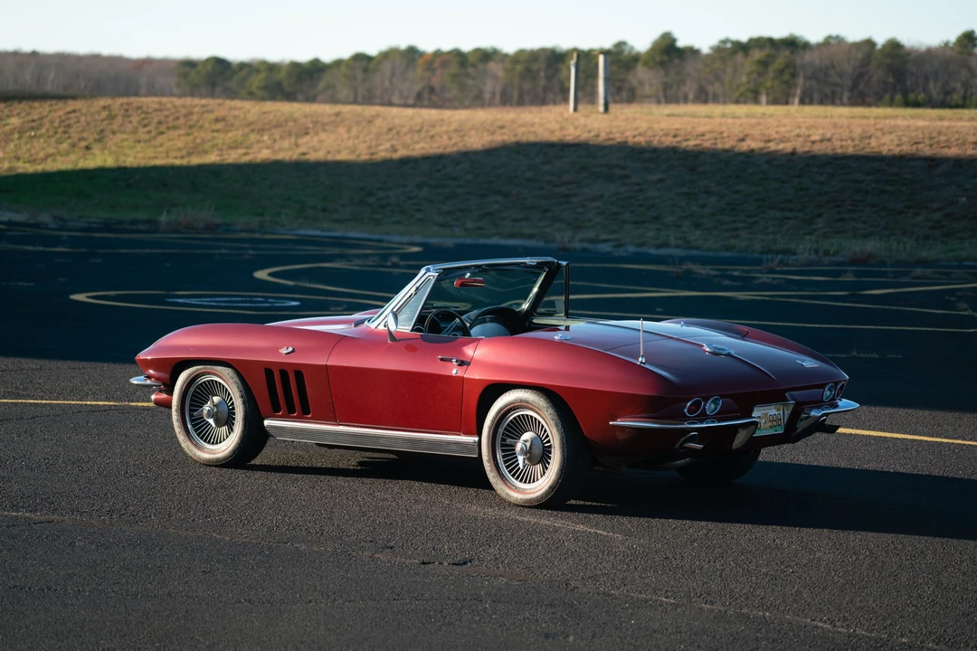 1966 Chevrolet Corvette C2 - Image 7 of 31