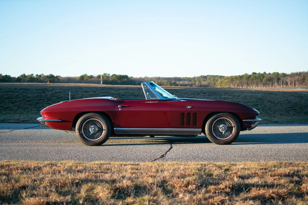 1966 Chevrolet Corvette C2 - Image 12 of 31