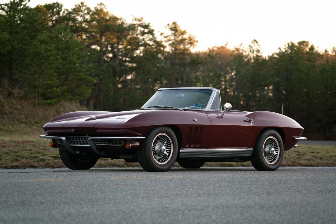 1966 Chevrolet Corvette C2 - Image 16 of 31