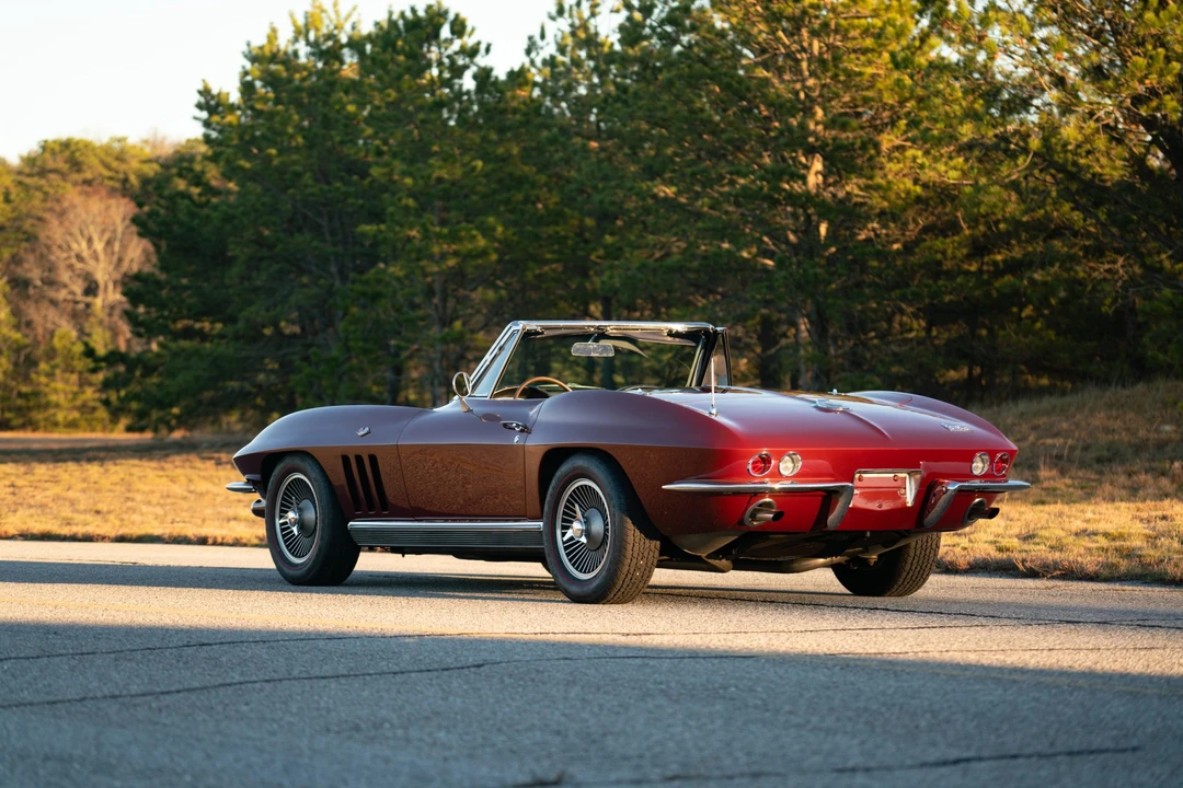 1966 Chevrolet Corvette C2 - Image 25 of 31
