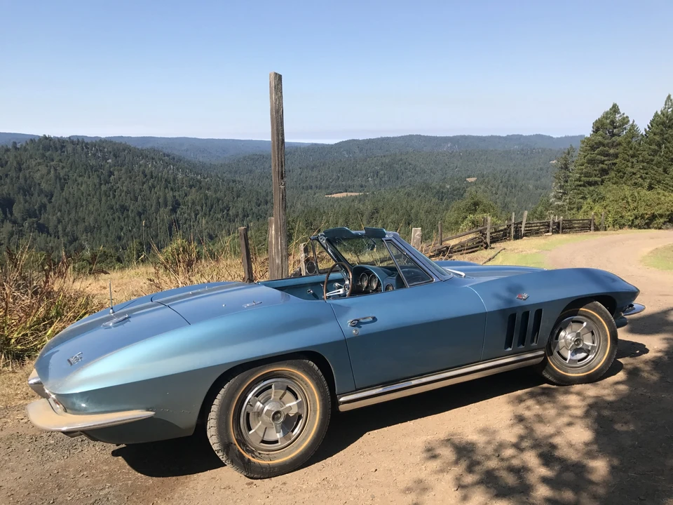 1966 Chevrolet Corvette C2 - Image 18 of 31