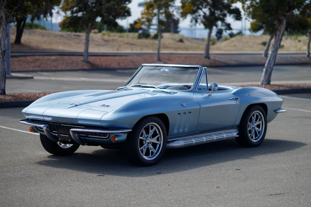 1966 Chevrolet Corvette C2 - Image 12 of 31