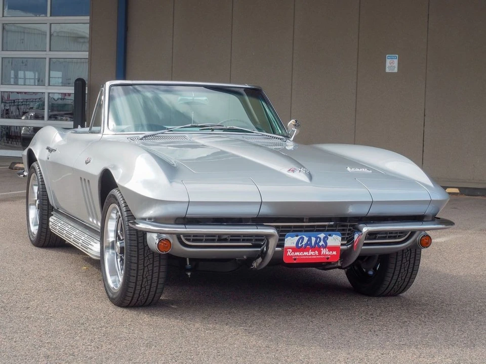 1966 Chevrolet Corvette C2 - Image 9 of 31