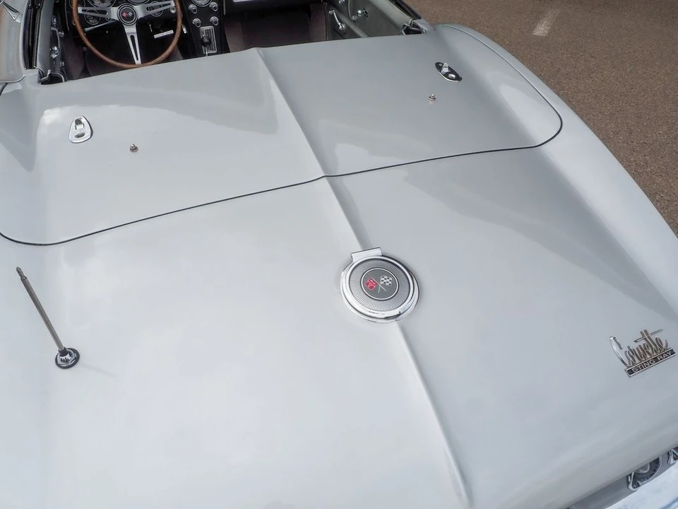 1966 Chevrolet Corvette C2 - Image 30 of 31