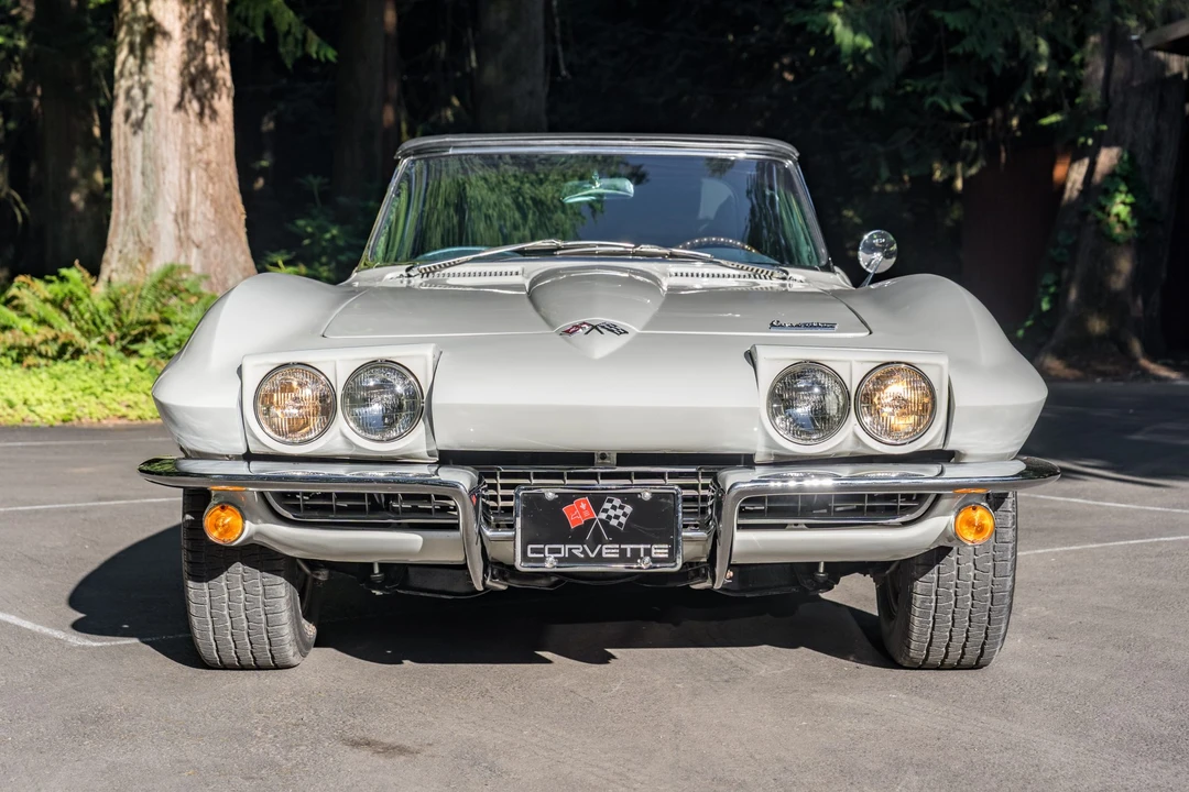 1966 Chevrolet Corvette C2 - Image 13 of 31