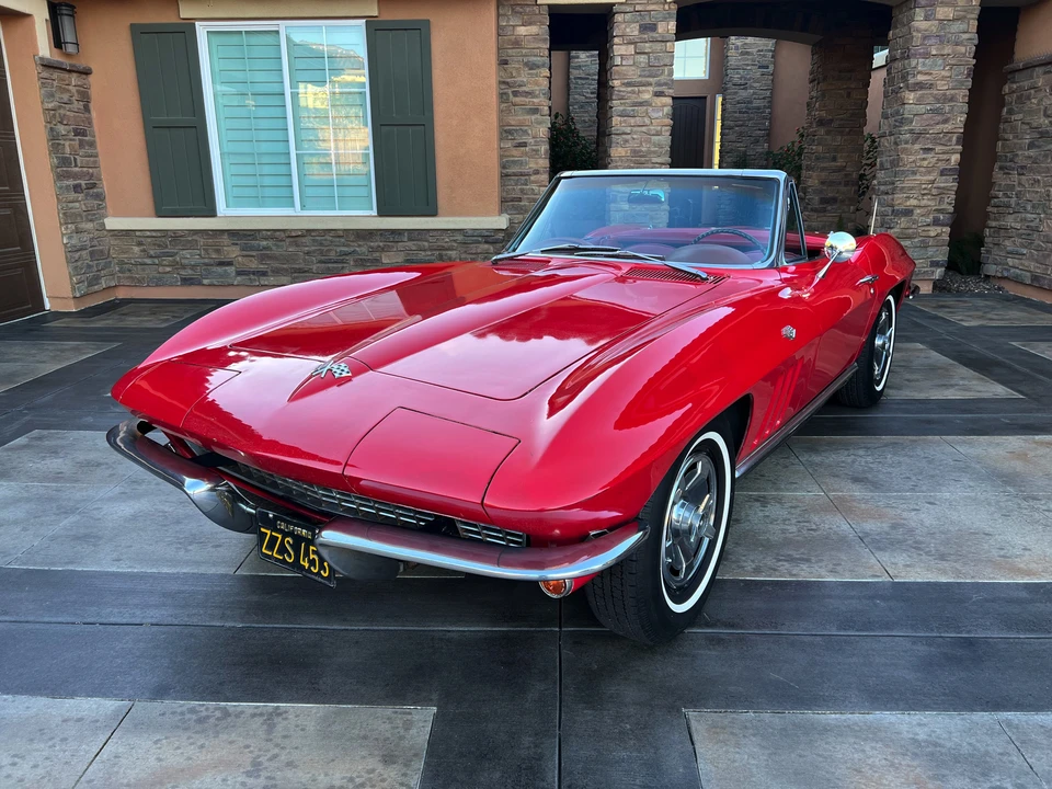 1966 Chevrolet Corvette C2 - Image 28 of 31
