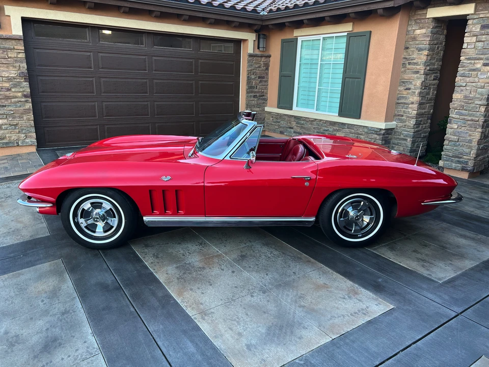 1966 Chevrolet Corvette C2 - Image 22 of 31