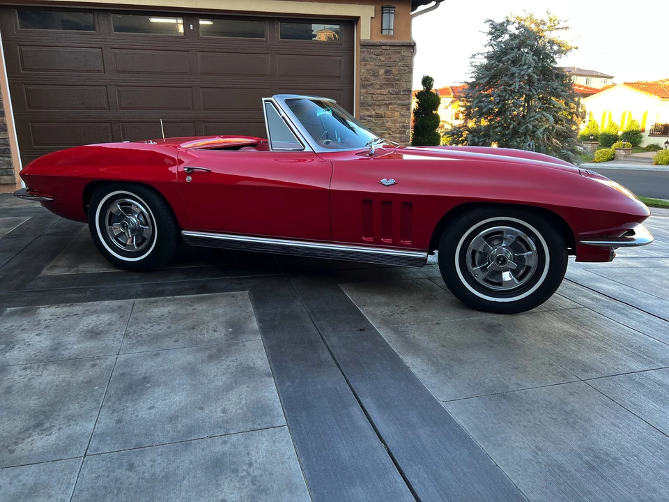 1966 Chevrolet Corvette C2 - Image 9 of 31
