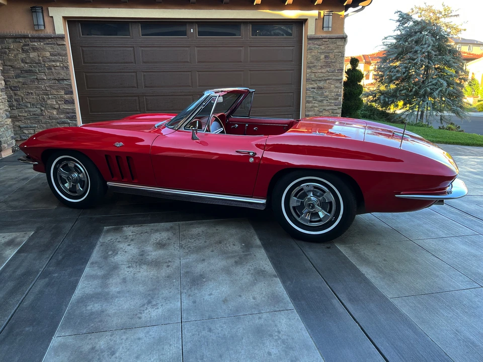 1966 Chevrolet Corvette C2 - Image 21 of 31