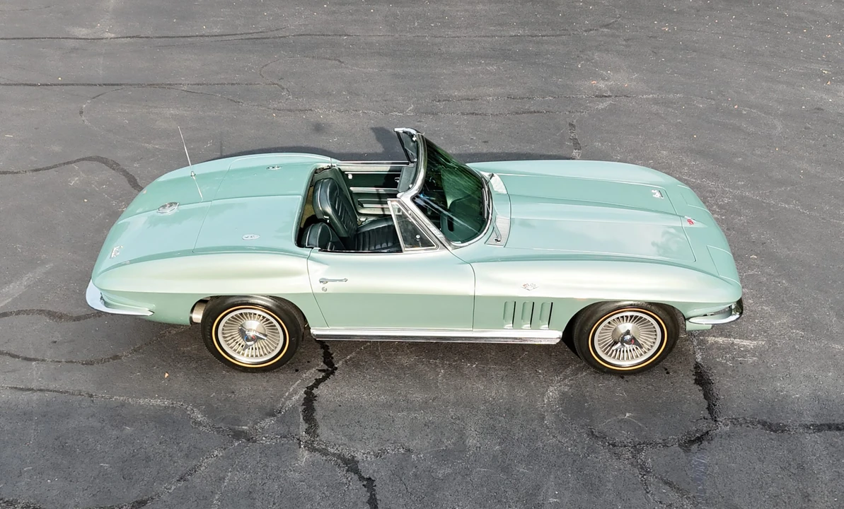 1966 Chevrolet Corvette C2 - Image 31 of 31