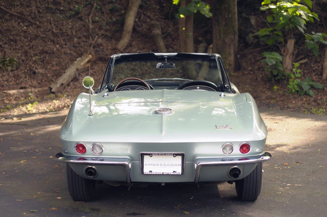 1966 Chevrolet Corvette C2 - Image 13 of 31