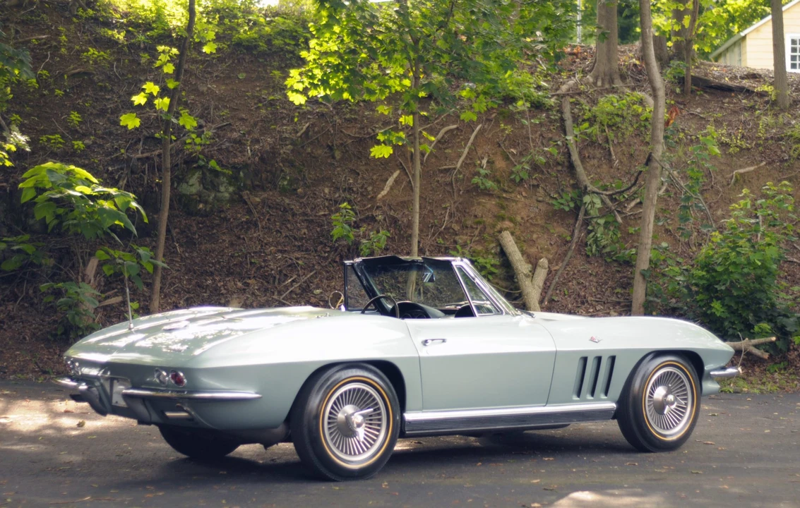 1966 Chevrolet Corvette C2 - Image 16 of 31