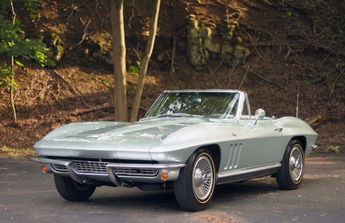 1966 Chevrolet Corvette C2 - Image 5 of 31