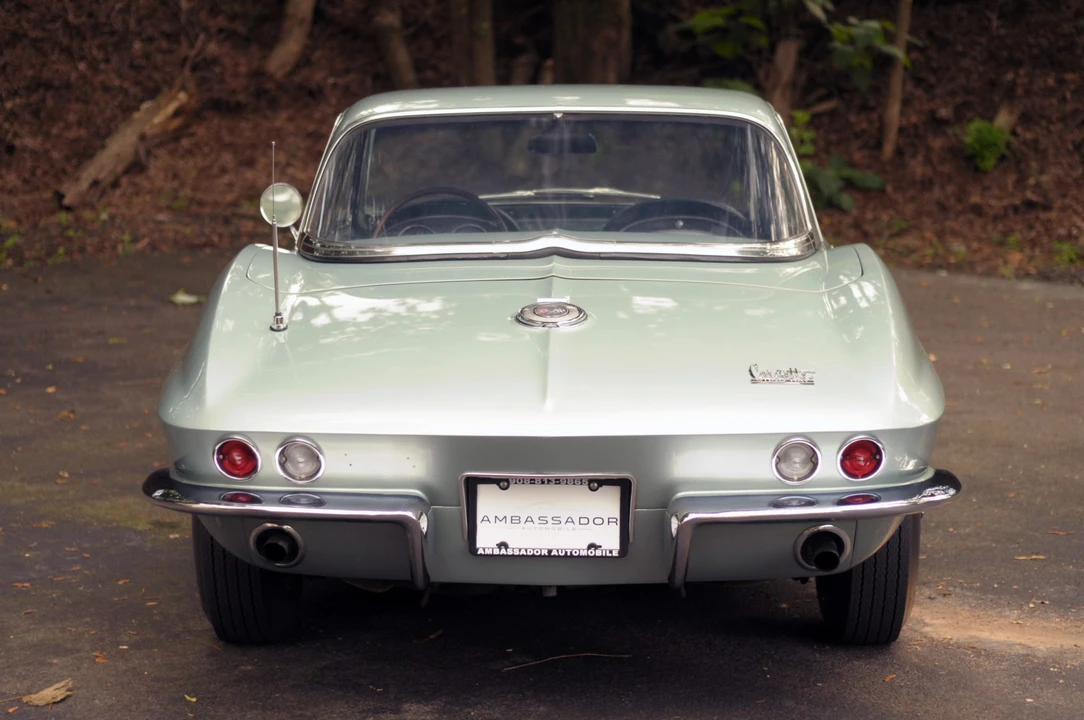 1966 Chevrolet Corvette C2 - Image 14 of 31
