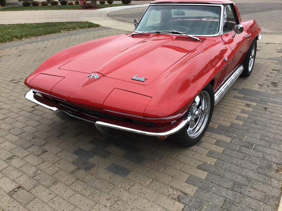 1966 Chevrolet Corvette C2 - Image 5 of 31