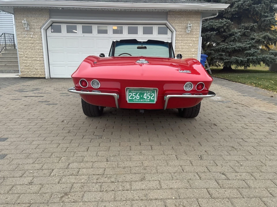 1966 Chevrolet Corvette C2 - Image 11 of 31