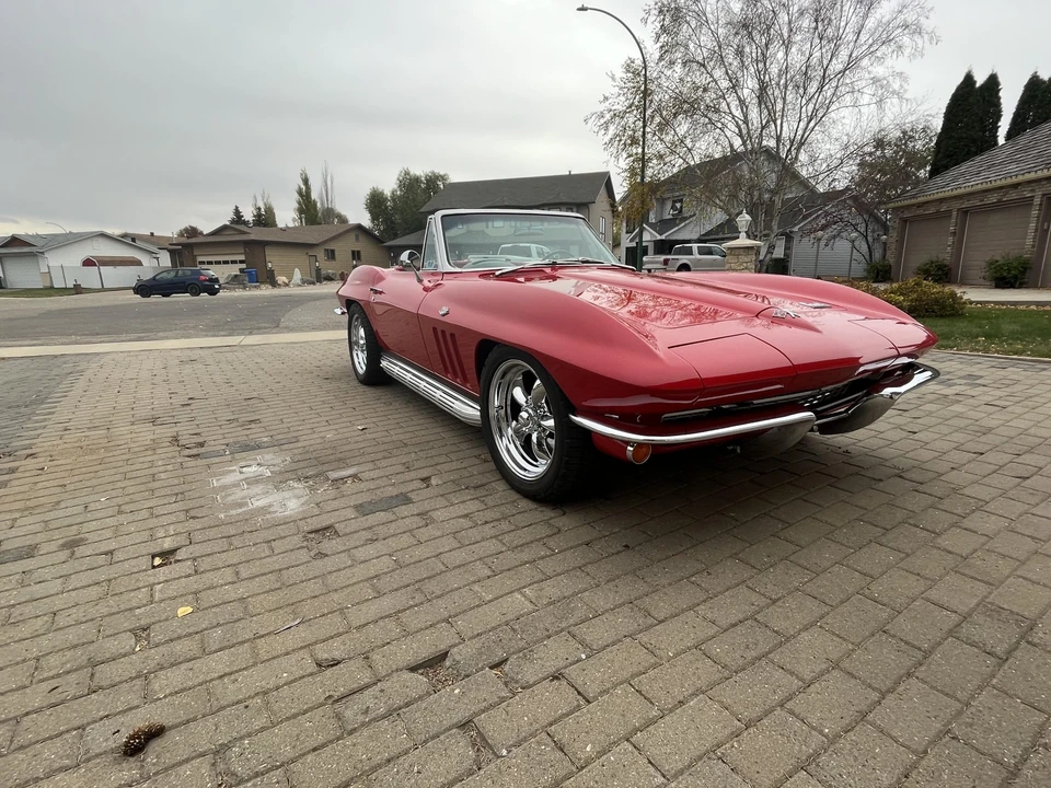 1966 Chevrolet Corvette C2 - Image 16 of 31
