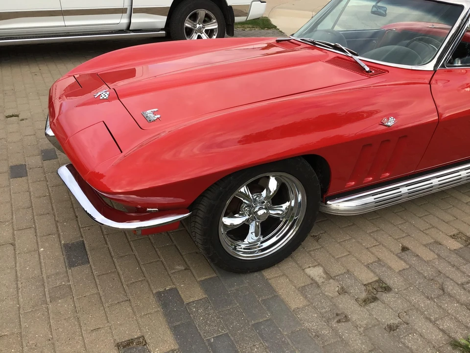 1966 Chevrolet Corvette C2 - Image 30 of 31