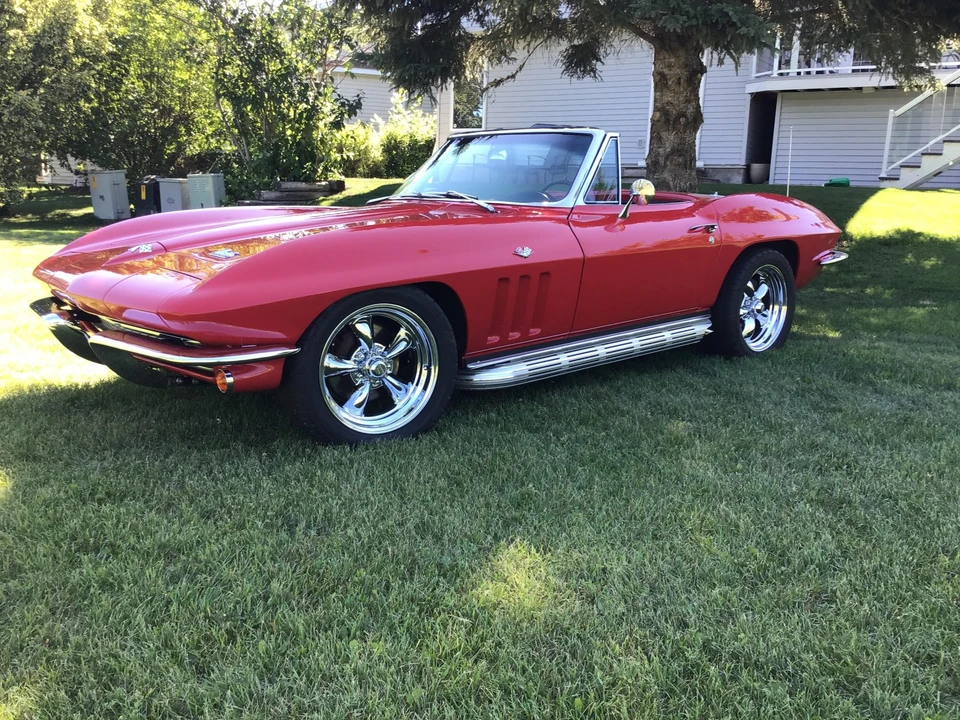 1966 Chevrolet Corvette C2 - Image 6 of 31