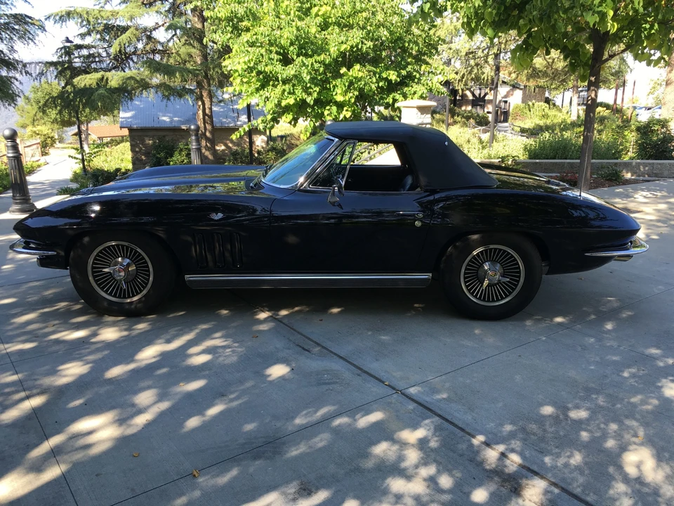 1966 Chevrolet Corvette C2 - Image 18 of 31